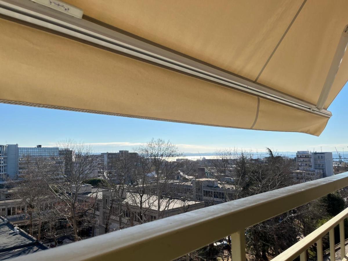 Great View Luxury Living-Metro Station Apartman Szaloniki Kültér fotó